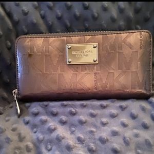Michael Kors wallet